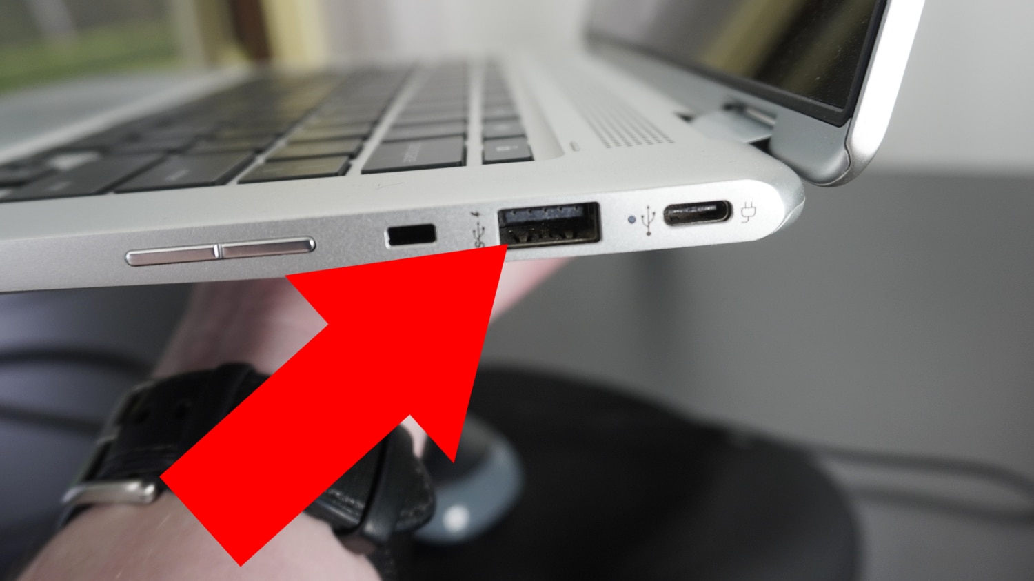 how to eject thumb drive from chromebook